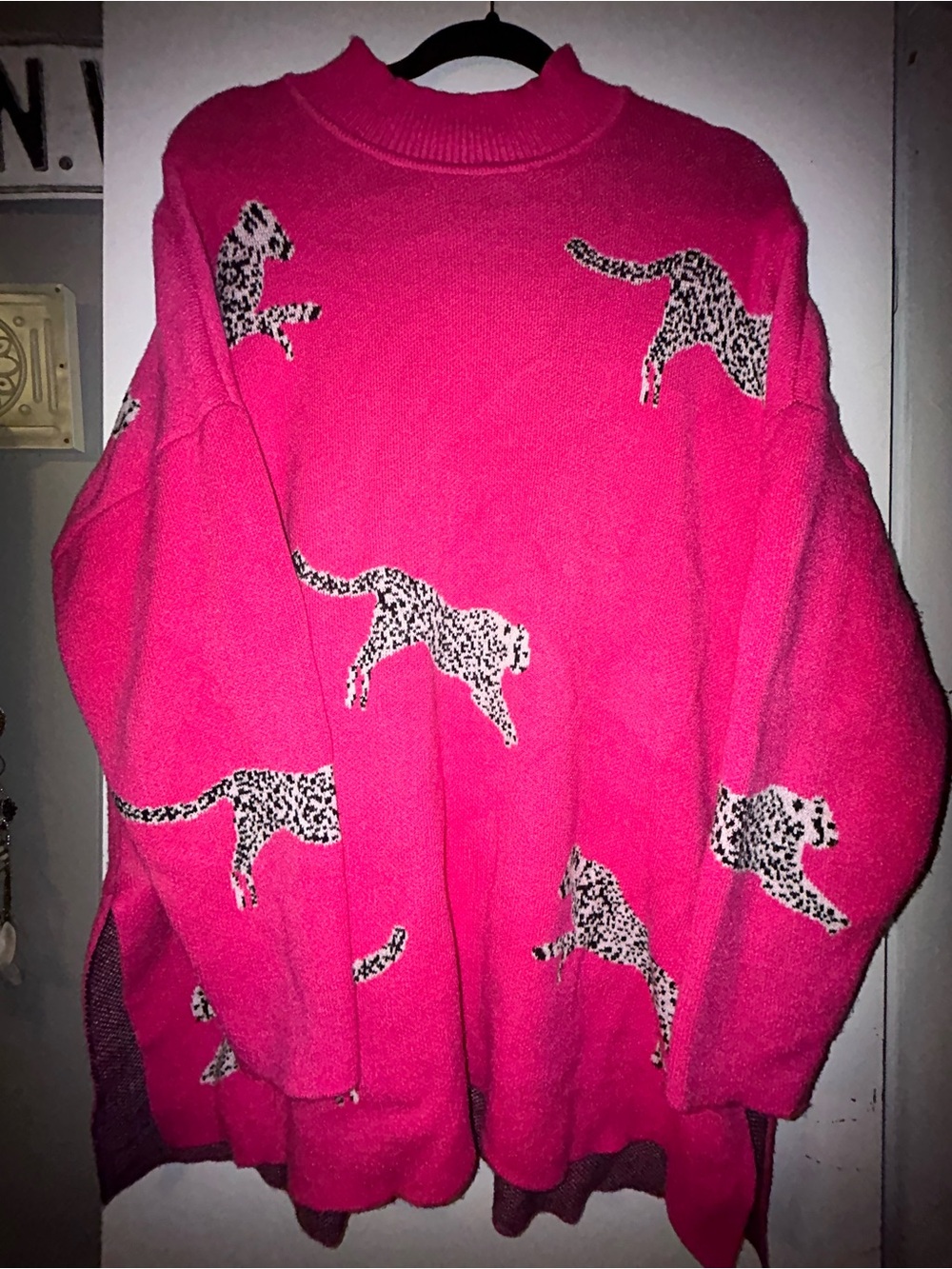 Women's Hot Pink Leopard Motif Knit Sweater